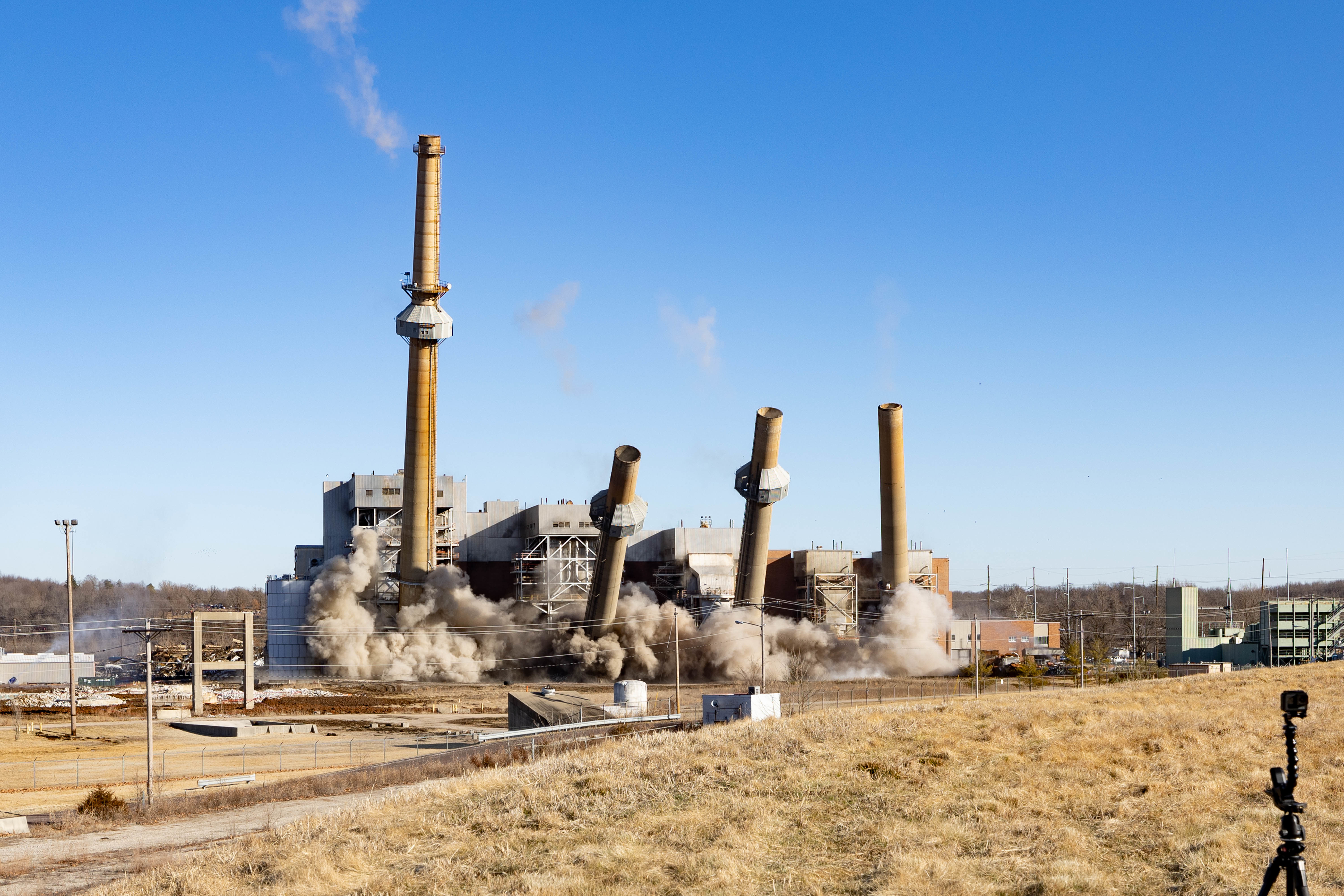 CU stacks falling down